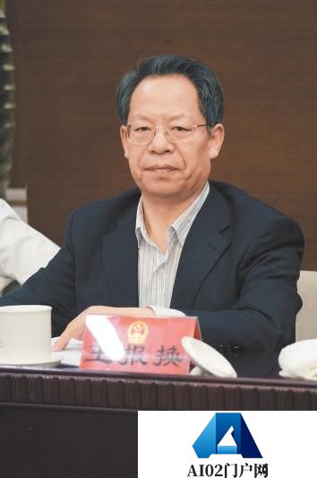 王报换代表:加强治理 确保人工智能健康发展 王报换代表:加强治理 确保人工智能健康发展
