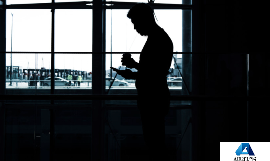 10分钟就被AI骗走430万!真实诈骗案震惊全网,官方:AI诈骗成功率接近100% 10分钟就被AI骗走430万!真实诈骗案震惊全网,官方:AI诈骗成功率接近100%