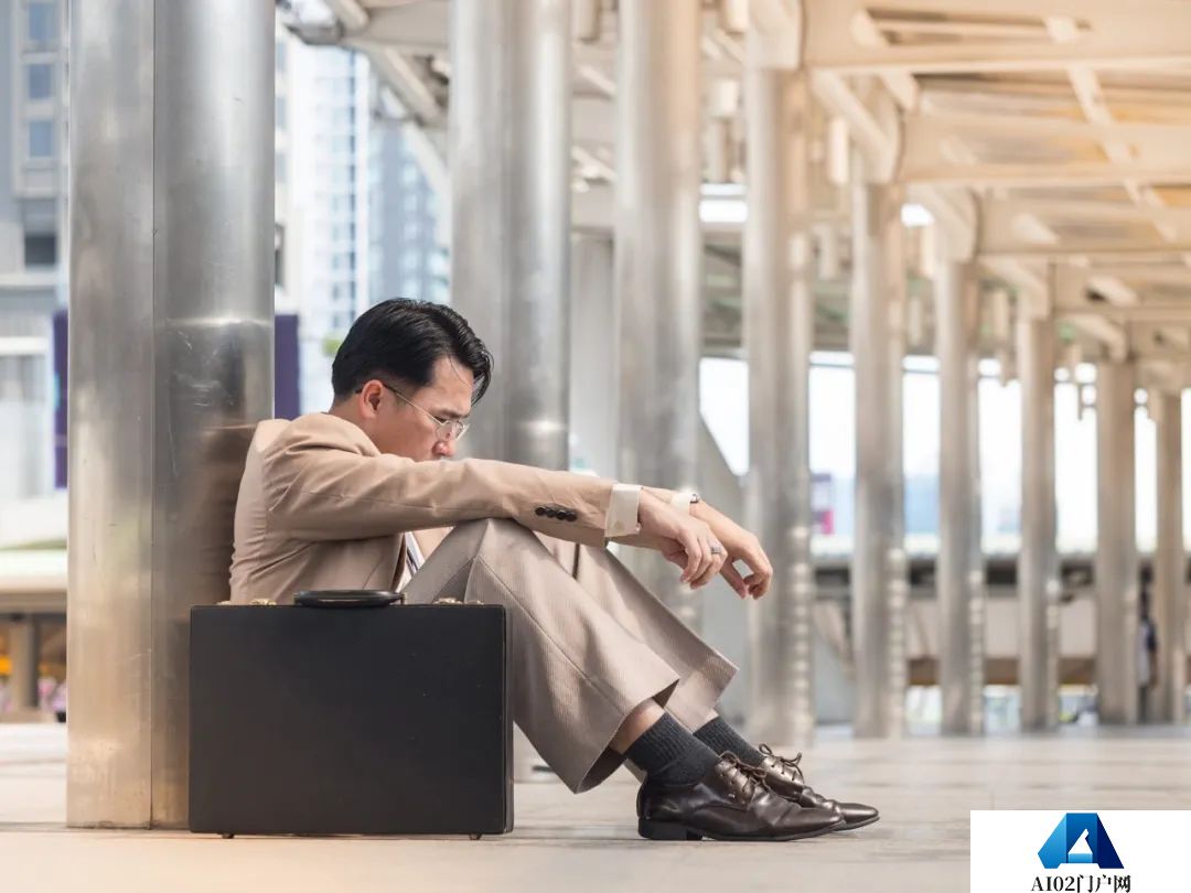 AI在劳动节爆炒7800人,每年节省20亿美元 AI在劳动节爆炒7800人,每年节省20亿美元