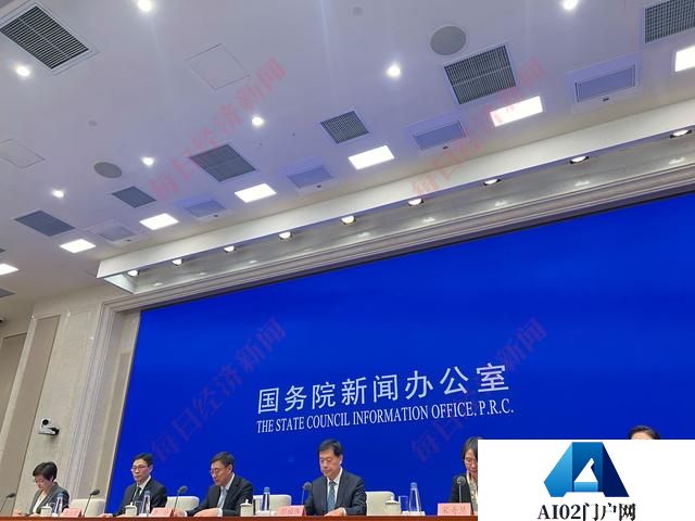 工信部答每经：将加快推动5G、人工智能等技术与冰雪装备器材融合创新，打造智能装备、智慧场馆