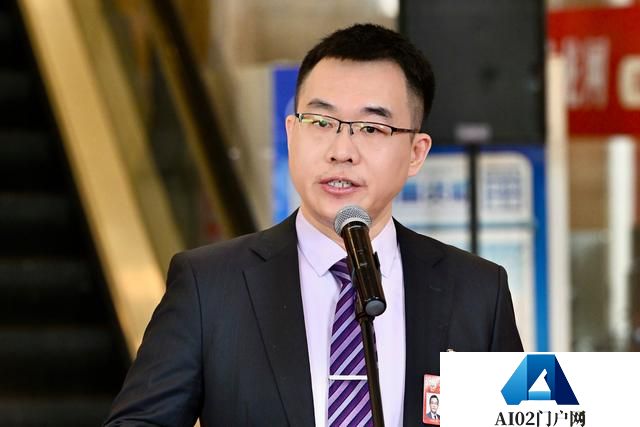 委员建议｜王喆委员：以人工智能资源优势，提升助老服务能级