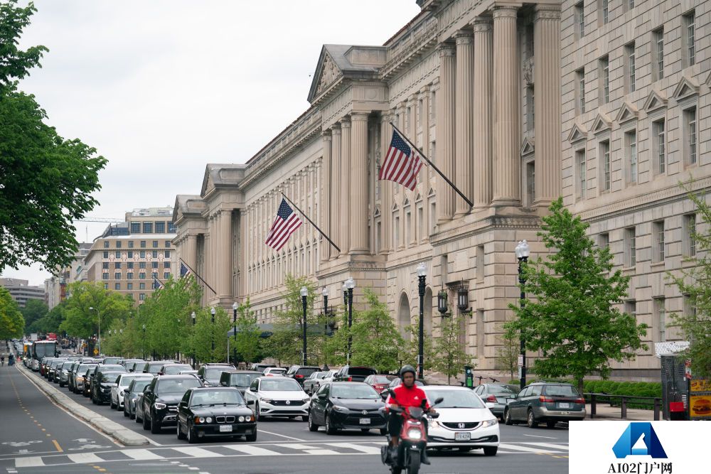 美国考虑禁向一些国家出口AI芯片