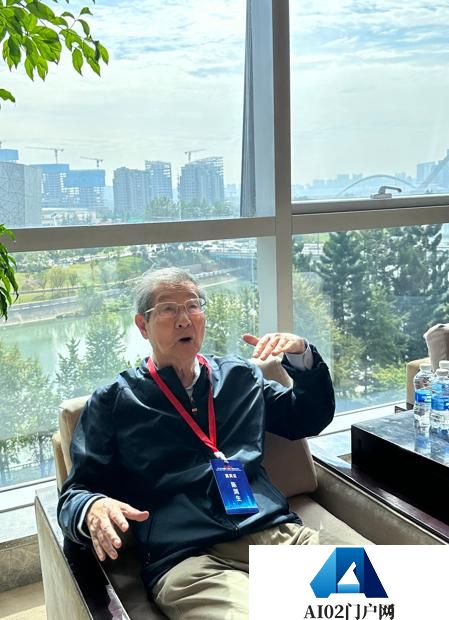 中国科学院院士陈润生：人工智能大模型仍在发展初期 生物医药行业的应用刚刚开始