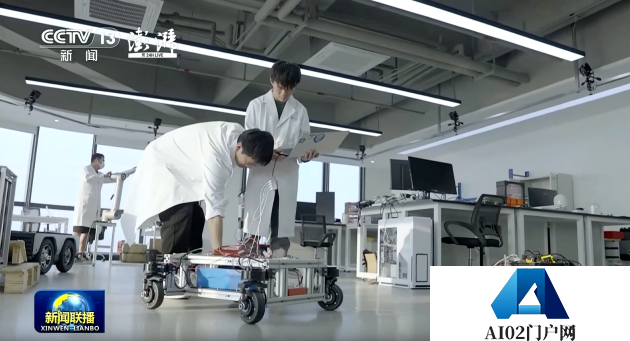 Sparky 1心灵手巧型人形机器人，打响2024新质生产力应用落地“第一枪”！