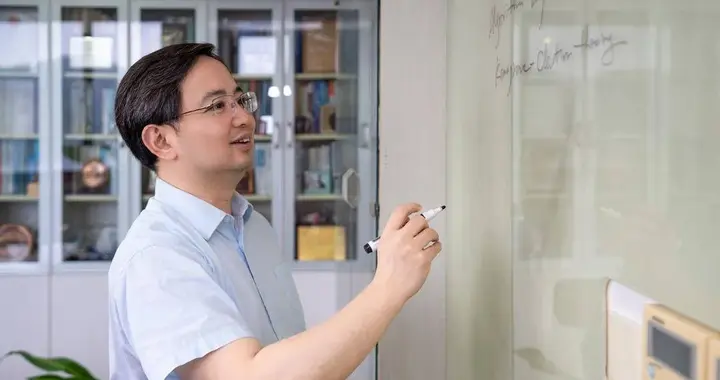 周志华，出任南京大学副校长